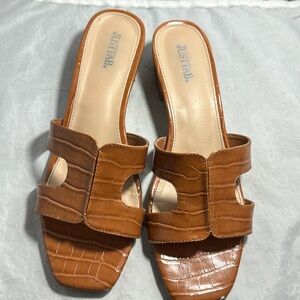 Cognac croc embossed open toe slides size 10 Avelyn shoes from Just Fab
